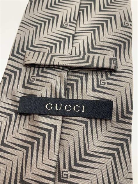 Gucci Krawatten für Herren .